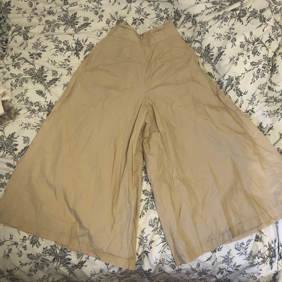 ZARA culottes - Picture 2 of 2